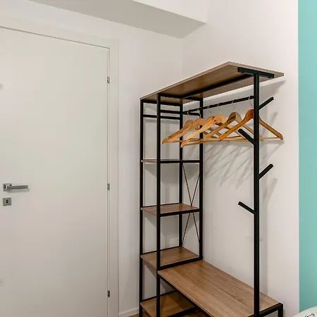Apartment 2 Bedroom Gem Next To Central Station With Ac Milan